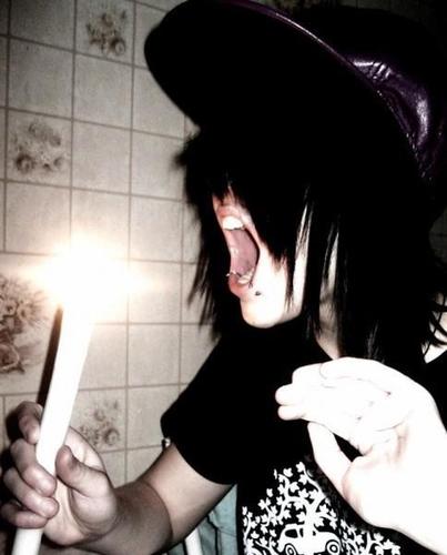 enemigo numero uno de @zullystrif xD