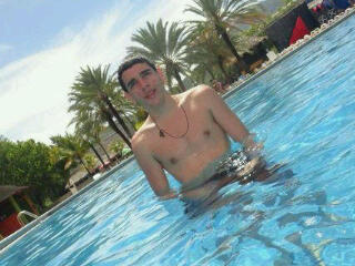 AttacKarlos's profile picture. Carlos. Xbox lover, some people call me superman, but superman ain't savin' shit. Join The Resistence c: