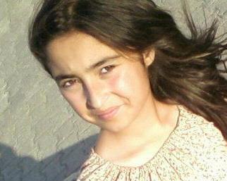 Cemm kılıçç )   ( Zeynep dörtkrdeşr )   1.60 boyundayım 41 kiloyum  )    ölümüne denk te fenerliyimm :))