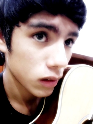 Quer me conhecer :? 
          segue (: