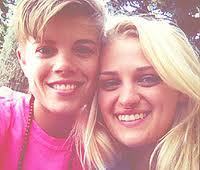 Love lubeck forever. Dani shay is perfect.Ali stroker is amazing. I love glee and the glee project, and everyone involved with both of those shows.