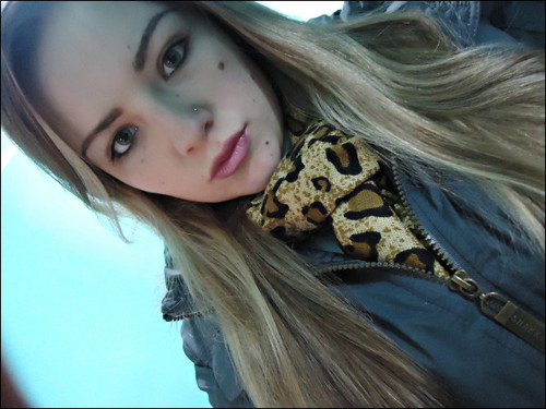 Sou teimosα,ciumentα, confusα, estressαdα e grossα; e αindα αssim, consigo ser α pessoα mαis sensível do mundo.