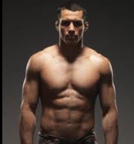 KyleBurks33's profile picture. ultimate fighter...livin the dream
