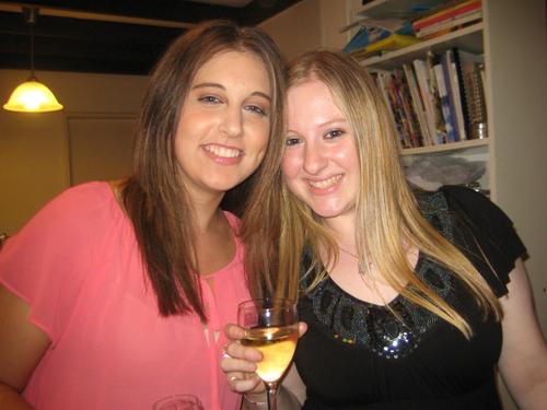 chloeabram's profile picture. 