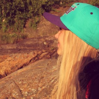 MerlinIsCooler's profile picture. david tennants hair... is porn.