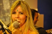 Twitter criado para interagir com os fãs  apaixonados de @forrodasarabias ( Janaína Dias ) , com todas as atualizações.