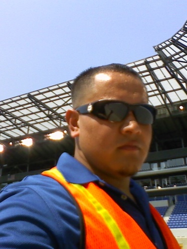 kawboyz12's profile picture. Barcelonista desde q naci y aunq este lejos de mi patria te llevo en mi corazon.