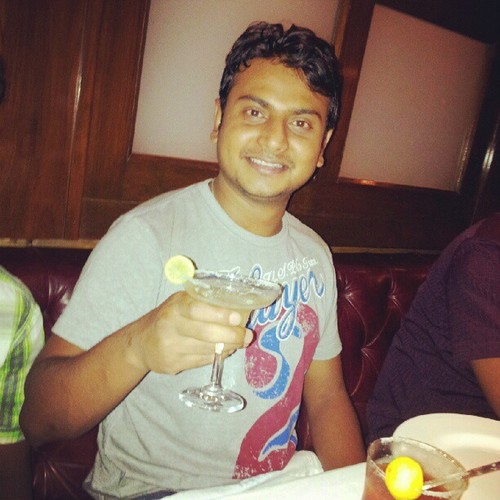 shah_su's profile picture. 