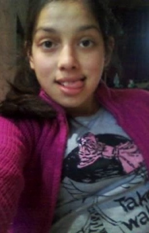 Gosto mais que LAZANHA  ;;* 'A distancia traz a saudade mais nunca esquecimento,mesmo longe de vç ñ te esqueço e só o momento ty amo.Apesar de ser iludidaa  @.@