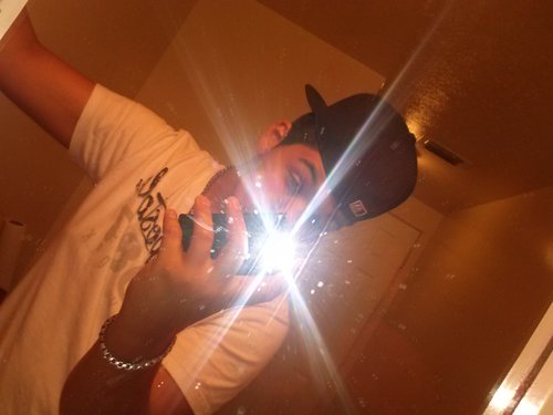 dont....hate....me....cuzz....im...ugly