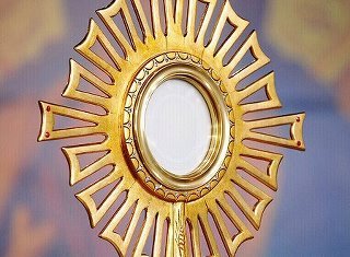 Este twitter é para todos que são católicos. 
ùltimo @JovensPJesus ' Ele foi suspenso pelo twitter