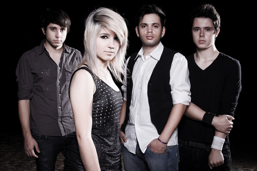 .Fã CLube @PrefaceRock Dona:@anittinha_01