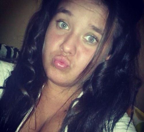 xoxo_haylee2014's profile picture. the name is haylee marie matney .. wallk thee halls att beech grovee .. sinqleee (; &&'  neeeeedaaa reallll nigggaa too holddd downnn #fwm