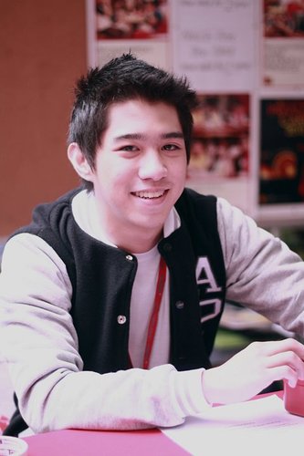 CLRVillacorta's profile picture. 