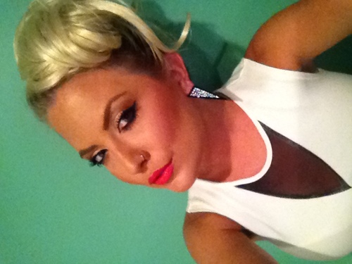 MissPandaBear's profile picture. Peace.Love.&Pandas.