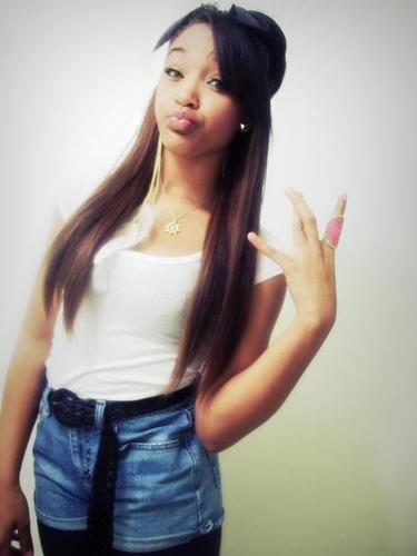 *Parody* Of Dymond Goods♥.