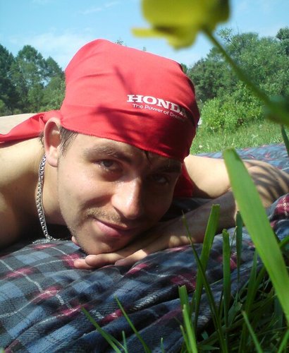 AlexAnikiuk's profile picture. my life is my life! all other is just no matter details.