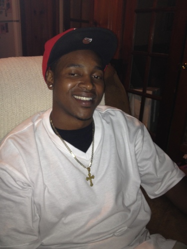 I keep everything Real and not on that bullshit. And i love the ladies..... Just looking to take one day at a Time