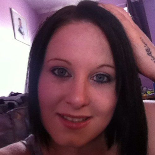 KellyKellylucas's profile picture. im 22, love going out and having a laugh and a good time with my mates and meeting new people :)