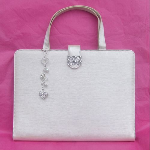 Wedding Bouquet Memory Photo Frames, Charms, Pins and Bridal Accessories.
