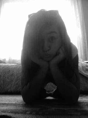 Mirellah__'s profile picture. Mirellah . BMTH 3 AA 3