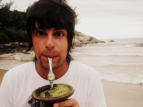 Fã clube criado para reunir, informar, interagir e divulgar a banda @atemizrock. Lutando por sonhos desde: 03/08/12
