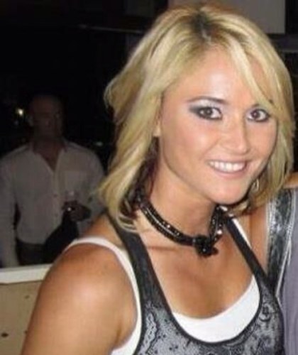 laurenstarks's profile picture. I'm not easily defined by a twitter bio... and I'm not sure if that's a good thing or not. ;)