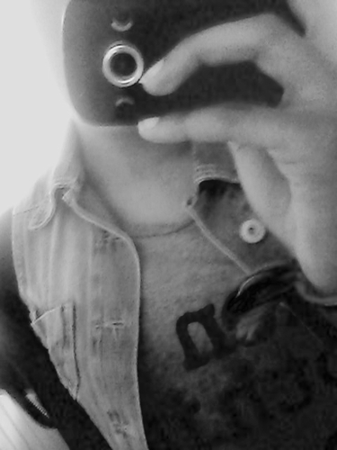 Sgue ae Sigo de volta ∞ add lah.....http://t.co/IKfjpa3XxN...
