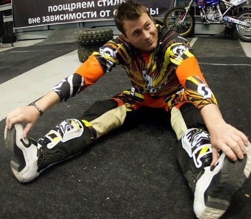 Freestyle SnoX rider, Hunting Guide, Quell-er of Rebellions, Builder of helmets, world traveler!!!