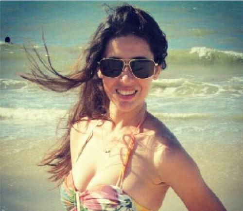 soh mais um ser tentando viver a plenitude da vida!
;D