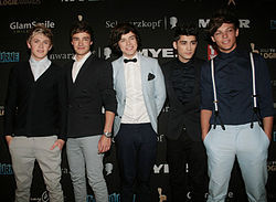 not give up my dream of 
DIRECTIONER FOREVER