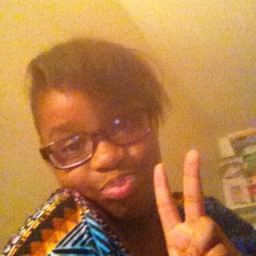 YouLuvsMySwagg's profile picture. nono