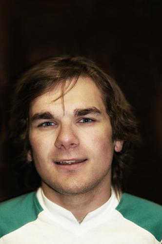 robert_vesely's profile picture. 🚀 Vue.js dev building SaaS & indie games 🎮 
📖 Fiction writer crafting worlds ✨