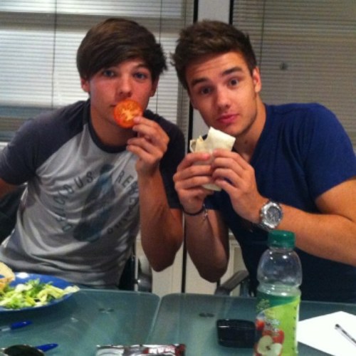 LiamPayneCLR's profile picture. ||Liam Payne|| ||18|| ||In One Direction||   Let's talk? ;)