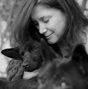 fine art photographer, writer, columnist for for B+W Photography Magazine (UK) @BWPMag, U of Miami, owned by my Australian Kelpie, Raven.