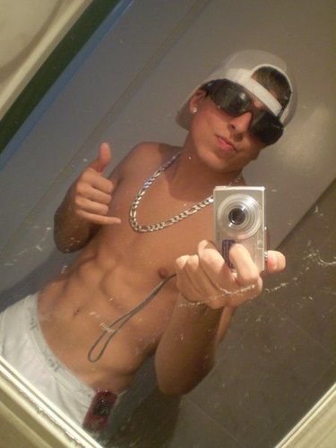 Segue eu? sigo de volta ;D