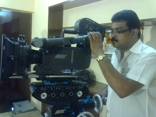 working as a manager Gemini color lab &anand cine service Kerala Circle