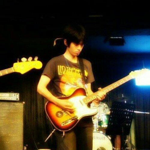 evrclear's profile picture. 텔레캐스터/프리스타일/자전거/위대한개츠비/달과6펜스/돼지가 우물에 빠진날/소라닌/와이키키브라더스/인디음악/비주류/산책