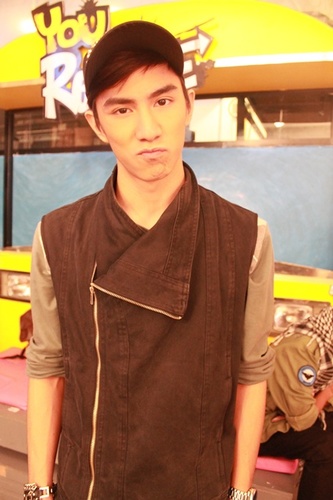 นี่คือทวิตแฟนคลับ @Timethai_kz จะอัพรูปข่าวสารต่างๆของน้องธาม ฟอลโล่เยอะกันเยอะๆน้า:) ยินดีที่ได้รู้จักทุกคน