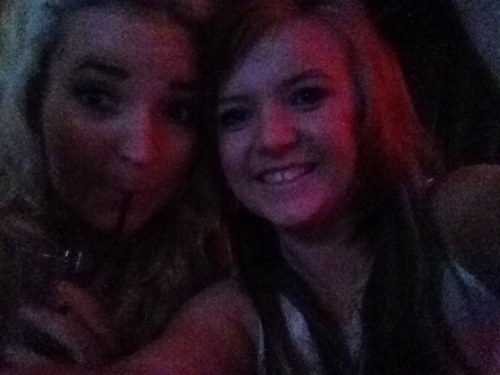 _RoisinByrne's profile picture. Bitches be trippin