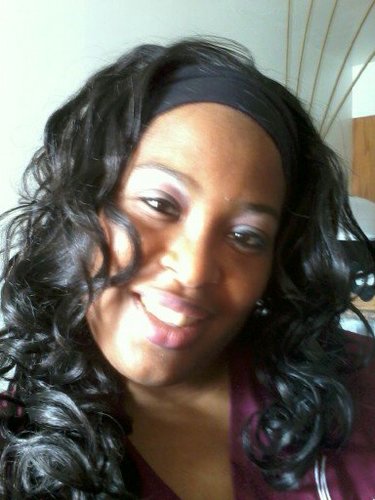 I have 2 kids 1boy and 1girl, I love to serve the Lord, I love to sing for the Lord, Love my life.