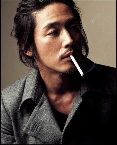 Creator大阪在住♀ love Korea& KoreanDrama.2004年～独学で韓国語を学び始めて以降、勉強という口実の下に見た韓国ドラマ約200本、韓国映画約150本。ほぼ字幕不要な現在、さらに完全理解を目指し韓国で放送中ドラマを字幕なし視聴&気まぐれ訳ツイート。잘 부탁해요(※腱鞘炎のため訳ツイお休み中