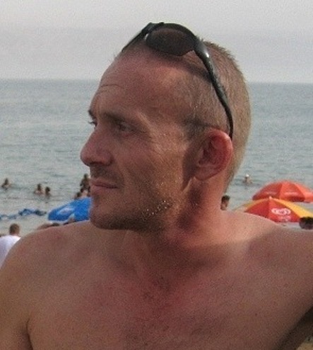 ArkadyKhanutin's profile picture. 