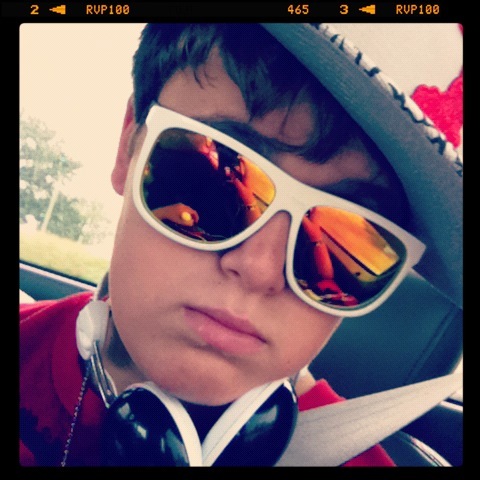 I'll follow you if you follow me.
Y!O!L!O