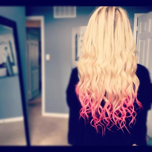 CurlyHairProbs2's profile picture. 