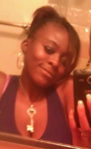 i that bitch that you would love to be around but you cross my line im cross urs but im loving kind sweet an love chillin etc.