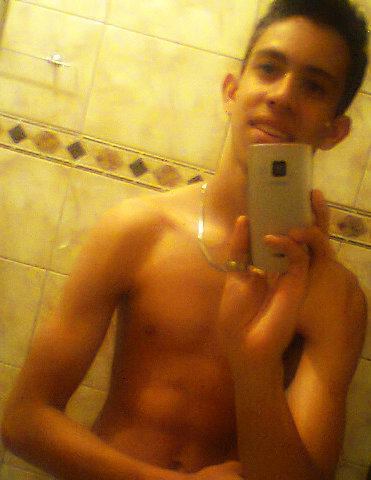 Segue Ae Pessoal Twitter Novo Divulga Aee Bjs
Quem me seguir eu sigo de volta ganhe 1 seguidor