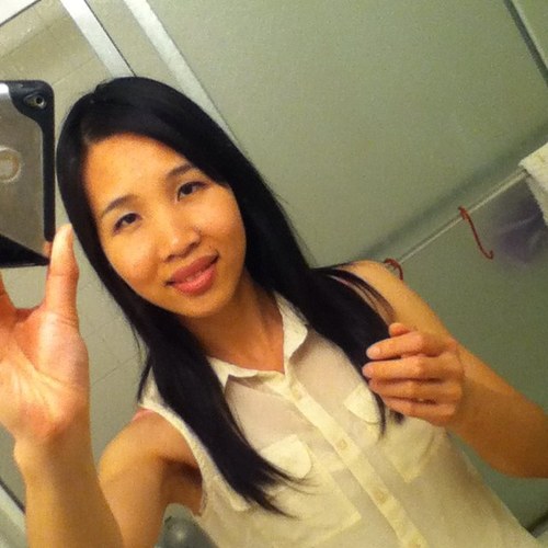 EVONNE227's profile picture. 