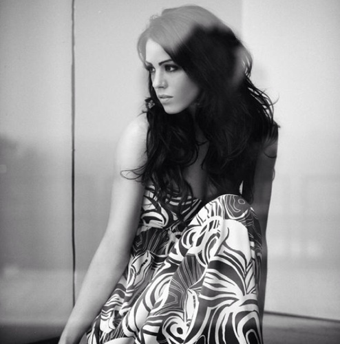 DeansDreamGirl's profile picture. Maybe you don't need a Djin to make your wishes come true. Maybe all you have to do is ask. {Single, Hunting for my #Dean } #SPN AU/MC/RP