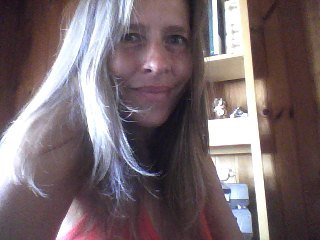 Del Barrio porteño de La Boca a la Patagonia. Esteticista, quiropráctica y Master Reiki. La vida es bella.